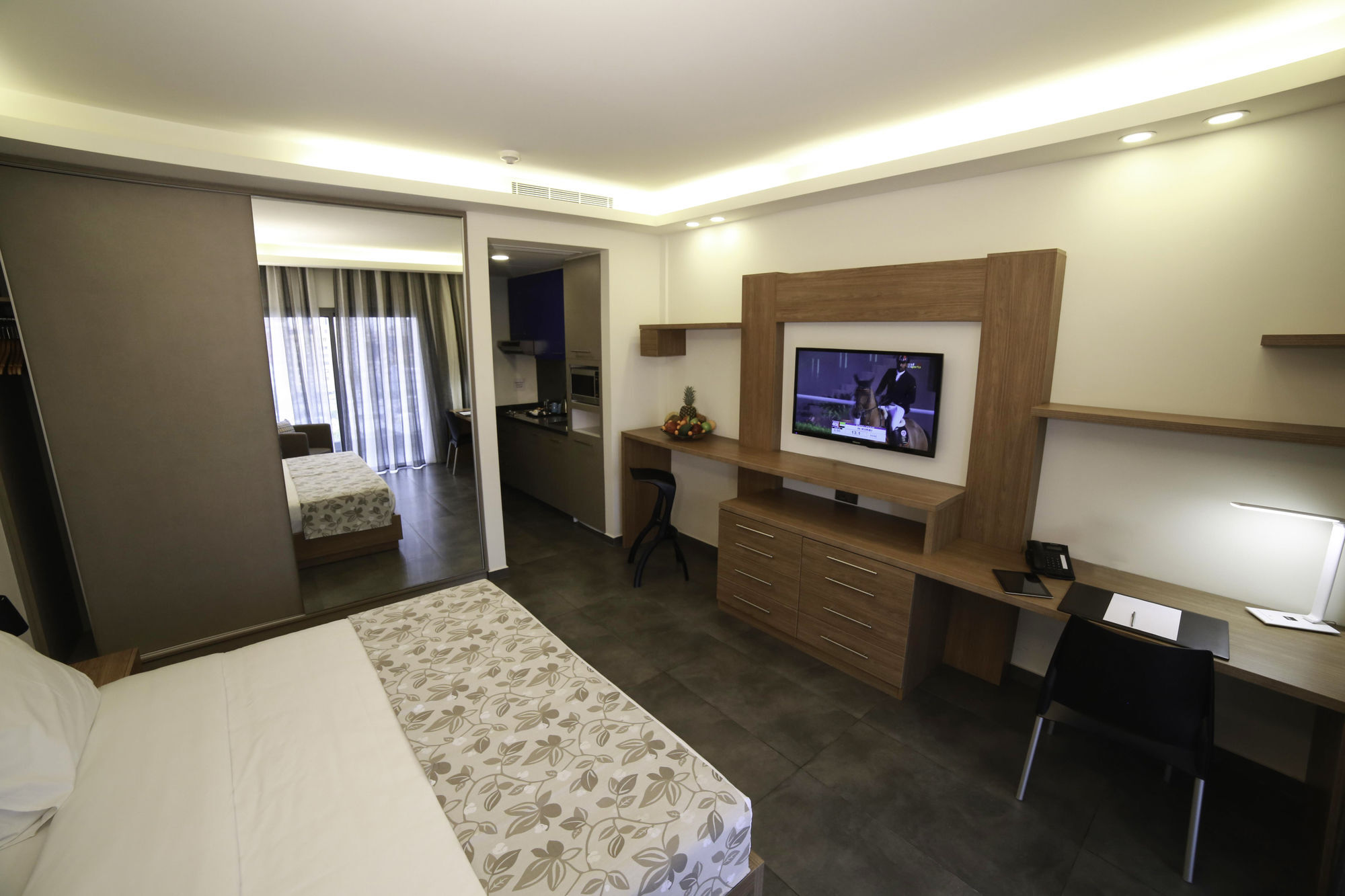 Urban Central Suites - เบรุต ภายนอก รูปภาพ